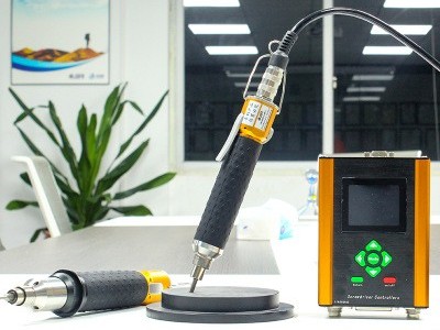伺服電批加上機(jī)器人視覺，究竟是什么效果？-堅(jiān)豐股份